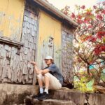 Mick Jagger Instagram – Exploring a small island in the Grenadines called Bequia which means “Island of the clouds” in Arawak