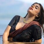 Miesha Saakshi Iyer Instagram - Kadal 🌊