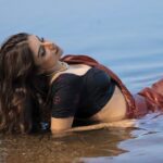 Miesha Saakshi Iyer Instagram - Kadal 🌊
