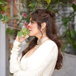 Miesha Saakshi Iyer Instagram - 🕊️