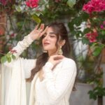 Miesha Saakshi Iyer Instagram - 🕊️