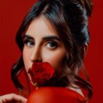 Miesha Saakshi Iyer Instagram – So what are the singles doing for Valentine’s Day?

❤️

Outfit – @Westo.in
Rings –  @Kickyandperky @affiliates_pr
Style by – @valerieshabong 
Hair – @hairbyprem 
Mua – @mua_blissvinali 
Photographer – @yg.india