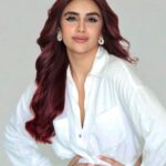 Miesha Saakshi Iyer Instagram - What did I do this Women’s Day? I went bold, I went red with @loreal_education_india Can’t stop obsessing over my new hair colour, after all it’s self love. A huge shoutout to the hair expert at @looksunisexsalon for an absolute stunning new look. Go bold this season & book your appointment today at the nearest L’Oréal Professionnel salon! #AD #LorealProIndia #LorealProfIndia #haircolor #LorealProlnReds #LProReds #GoRed #INOAReds #ShadesOfRed #WomensDay #WomensDay2024 #WomenOfPowerGoRed @lorealpro_education_india @lorealpro @looksunisexsalon #LooksSalon #LoveYourLooks #SeeYouAtLooks #looksgurgaon
