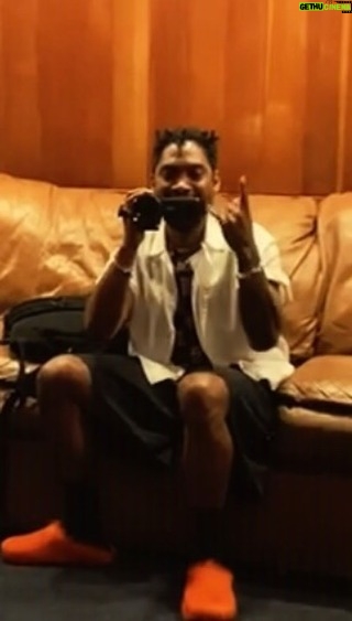Miguel - 12.5K Likes - Recording Saturnine with @miguel at Conway Studios in Hollywood - September 2022.
SATURNINE out on March 21.