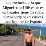 Miguel Ángel Silvestre Instagram - “One of the most beautiful virgin beaches out of Spain” @esquirees @dipcas @virginiamartisidro @turismodecastellon Torre de la Colomera
