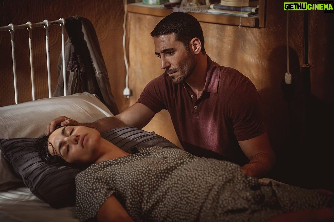 Miguel Ángel Silvestre Instagram - 3er capítulo de #30menedas @alexdelaiglesia @hbomaxes @meganmontanerg @hbo @hbomaxla @hbomaxmx