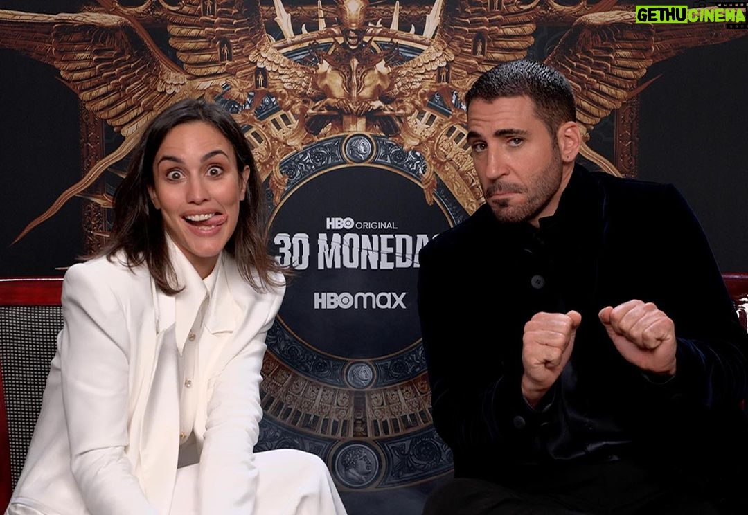 Miguel Ángel Silvestre Instagram - Ig vs reality @meganmontanerg #30monedas @alexdelaiglesia @hbomaxes 🪡By @giorgioarmani