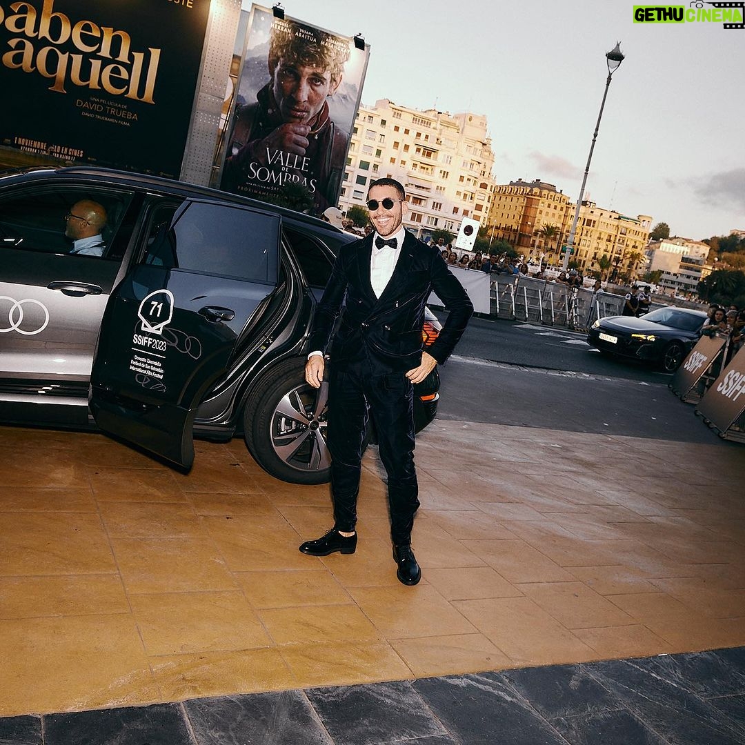 Miguel Ángel Silvestre Instagram - @armanibeauty @sansebastianfes #publi @vanityfairspain @vanityfair @giorgioarmani 📸 @andresgarlujan @r0b3rtina_ @juliette_dalton @antoniadellatte @jesus_pyn @ivansanchezz
