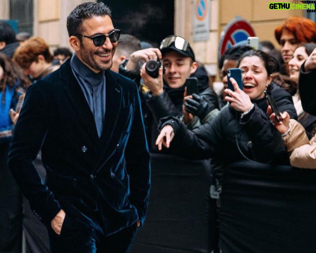 Miguel Ángel Silvestre Instagram - With my friends from the block at @giorgioarmani show. 😁