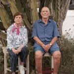 Miguel Ángel Silvestre Instagram - Me conmovió mucho el cortometraje “La lista” dirigido por @barbarahermosilla_oficial . Hoy hemos venido a conocer a sus dos protagonistas. El sueño de Chelo era ser actriz y a sus 93 años su nieta Barbara ha hecho su sueño realidad y no ha podido tener mejor compañero de reparto que José, un amigo de vida. Me siento muy agradecido de haber podido conocerlos. Ibiza, Spain