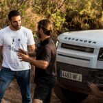 Miguel Ángel Silvestre Instagram - Living the moment con @landrover #defender @rosabellon Con el maestro #FieNestor.
