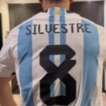 Miguel Ángel Silvestre Instagram - 6 horas libres en Buenos Aires. Un año en Argentina es lo que quiero. 📸 @mariacomand @delfidorronzoro @lucero_mndz