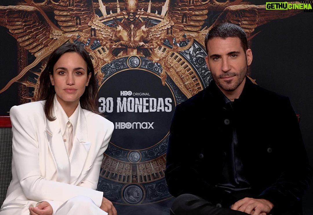 Miguel Ángel Silvestre Instagram - Ig vs reality @meganmontanerg #30monedas @alexdelaiglesia @hbomaxes 🪡By @giorgioarmani