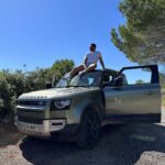 Miguel Ángel Silvestre Instagram - Vistas al mar desde Benicasim #defender @landrover