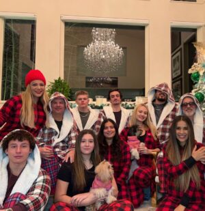Miguel Varoni Instagram - 🥰🎄❄️☃️🎁❤️#familia #amor