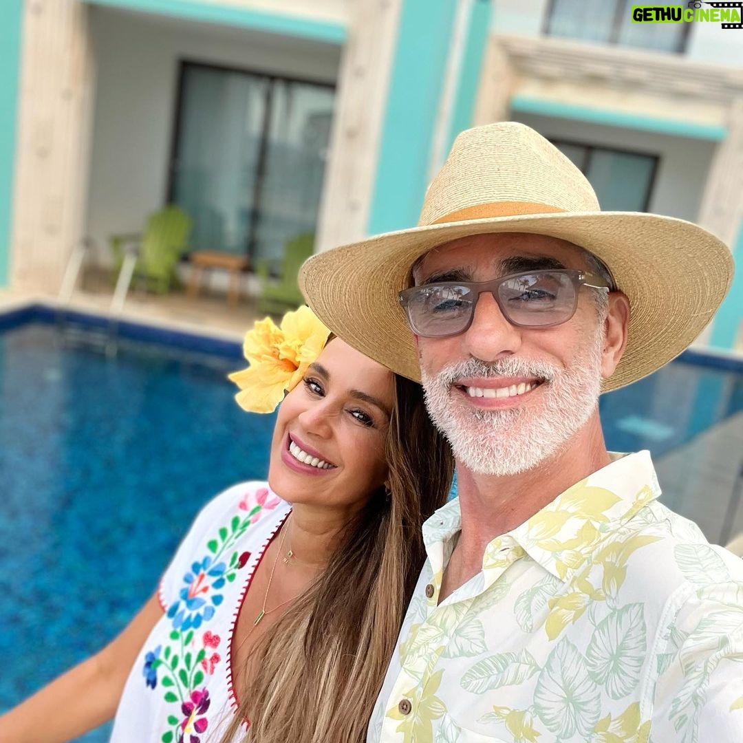 Miguel Varoni - 60.8K Likes - Tiempo en familia, tiempo con el amor de mi vida 1,2,3 ó 4????@margaritavilleirrivieracancun @nickelodeonhotelsandresorts @karismahotels nuestros sitios favoritos del mundo🌎 #nickresortrivieramaya #margaritavillerivieracancun