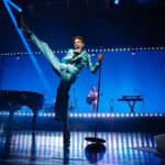 Mika Instagram - Osaka! You were the most amazing audience. Thank you 🙏 ❤️ 🇯🇵 #mika #japan #tour #osaka #nambahatch 📷 @danilodauriafoto