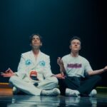 Mika Instagram - A HAPPY POST ☺️! It’s become a tradition amongst fans to write me signs with random messages and often requests to perform on stage and here in Lille, we found an iconic dancer! I love to share the stage with fans and I love that these gigs are a place where we can all express ourselves with absolute freedom! I cannot wait to share more moments like this over the coming weeks! Tonight’s concert will be going ahead. To those of you who had tickets for the gig in Brest, thank you for your understanding. I physically wasn’t able to do the show on Thursday. I will see you all in April and together we will close the tour in style. See you tonight 😊
