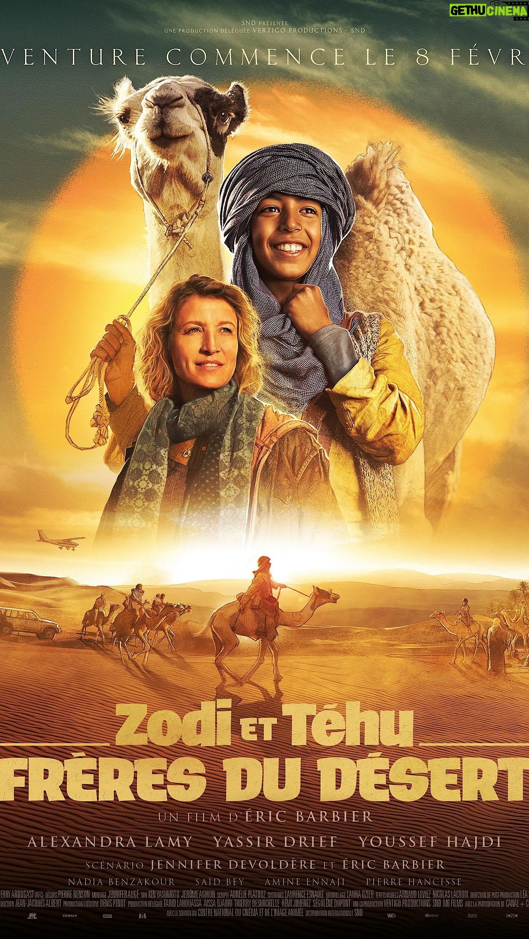 Mika Instagram - Check out the trailer for “Zodi and Téhu, princes of the desert” by Eric Barbier, with Alexandra Lamy, Yassir Drief, Youssef Hajdi and the soundtrack of course by me! A brief synopsis of the film… Zodi, a 12-year-old Berber boy, discovers an orphan baby camel in the desert, takes him in, feeds him and calls him Tehu. He becomes his best friend. Zodi learns from a veterinarian, Julia, that Tehu is an exceptional runner and that he can make a lot of money for his tribe, but the qualities of his young camel catch the attention of Tarek, a poacher in the region. To prevent Tehu from being sold, Zodi decides to flee and cross the Sahara. It is during this journey that Zodi will face Tarek, survive a sandstorm and cross the sea of salt with the ultimate goal of entering Tehu in the world’s largest camel race in Abu Dhabi. With Julia’s help, Zodi will try to succeed in fulfilling his dream of making Tehu a champion and saving his tribe. Zodi, un jeune nomade de 12 ans, découvre dans le désert un bébé dromadaire orphelin. Il le recueille, le nourrit, le baptise Tehu et devient son meilleur ami. Zodi apprend par une vétérinaire, Julia, que Tehu est un coureur exceptionnel et qu’il peut rapporter beaucoup d’argent à sa tribu. Mais les qualités de son jeune dromadaire suscitent la convoitise de Tarek le braconnier de la région. Pour éviter que Tehu ne soit vendu, Zodi décide alors de s’enfuir et de traverser le Sahara. C’est pendant ce voyage que Zodi affrontera Tarek, survivra à une tempête de sable et traversera la mer de sel avec pour ultime objectif d’inscrire Tehu à la plus grande course de dromadaires au monde à Abu Dhabi. Avec l’aide de Julia, Zodi va se démener pour réaliser son rêve, faire de Tehu un champion et sauver sa tribu. #ericbarbier #zodiandtehu #zodiettéhufrèresdudésert #zodiettéhu #zodiandtehubrothersofthedesert