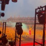 Mika Instagram - This is my JOB! Sometimes I can’t believe it. Yesterday this happened at @francofolieslarochelle La Rochelle. It’s a legendary chant that is rarely done. A gift from the crowd that happens ONLY there and it’s the second time in my career I got to experience it. Goosebumps. My mother, who trained me since the age of 8, was there the first time this happened. Last night on stage I thought of her and I missed her. Wishing she could have seen this… then I felt like she was there watching. MAGIC. Vive la France, ce pays que j’aime tellement ❤️✌🏽🙏 Parfois je ne peux pas croire ce que vous faites de mon quotidien !! Ce qui s’est passé hier aux Francofolies de La Rochelle est un chant légendaire qu’on entend rarement. Un cadeau du public à l’artiste, qui n’arrive qu’ici, et c’est la seconde fois dans ma carrière que j’ai la chance de le recevoir. Ca m’a donné la chair de poule. Ma mère qui m’ a entrainé au chant depuis l’âge de 8 ans était là, la 1ere fois que ca c’est passé. Hier soir sur scène j’ai beaucoup pensé à elle et elle m’a manqué. J’ai espéré qu’elle puisse voir ça… Et j’ai peut être senti qu’elle était là. C’était MAGIQUE. Vive la France ! 🇫🇷 #14juillet🇫🇷 ce pays que j’aime tellement !! ❤️✌🏽🙏