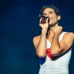 Mika Instagram - A truly incredible night!! Poetic Pop in HD #verona All I can say is thank you 🙏 Grazie a tutti per questa serata magica e speciale a Verona. Mi sento molto fortunato di poter dire che ho un publico e dei fan come voi. Una serata di alta emozione, colore e energia. Pop Poetico In HD 📷 @francescoprandoni