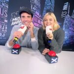 Mika Instagram - The Mika Louane Show « le pop quiz » New format, nouveau format ☺️😂❤️ Je ❤️ @watchoutforthetornado #leduel @nrjhitmusiconly