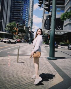 Mika Dela Cruz Instagram - took yesterday’s errands as the perfect opportunity to dress-up ✨💖 @sofabph @apartment8clothing