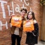 Mika Dela Cruz Instagram - We made the best decision today to take our date to @popeyesph newest branch located in SM City North EDSA!! The cozy ambiance won us over and what we loved about our dining experience are their safety protocols that made us feel protected! You could also order from Popeyes through www.centraldelivery.ph & GrabFood or spend dates with your loved ones here too for the pop n’ chill experience! 🥰🙈❤️🔥 #PopeyesPH #PopeyesChicken #PoppinUpInSMCityNorthEDSA SM-North EDSA Annex