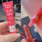 Mika Dela Cruz Instagram – my favorite thing about this 🍓 lipscrub is that I can take it with me anywhere I go… it’s a breeze to scrub and soften my lips before applying my lip balm & lip stain! [btw, it tastes and smells sooo good] 💋✨🌈 @prettysecretph