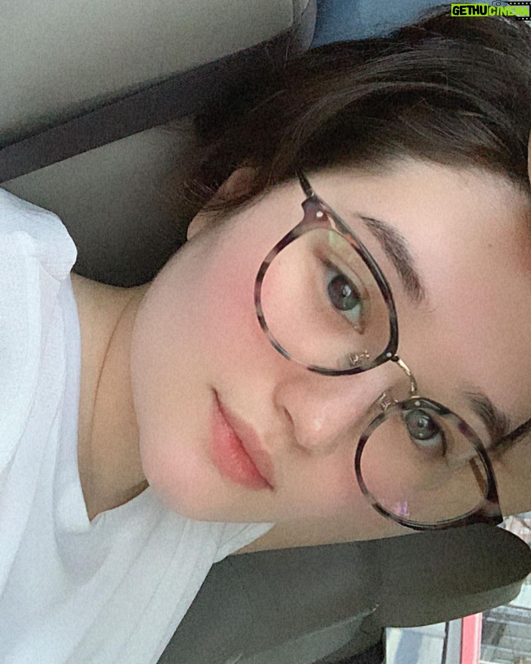 Mika Dela Cruz Instagram - having fun chatting with you guys on the lyka app!! to connect with me on the app follow the handle @mikadlacruzz or scan my qr code! 💬😚⚡️