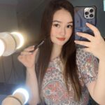 Mika Dela Cruz Instagram - Enhance your eye make-up look with Pretty Secret’e NEWEST Eye Make-up Range 🤩👀🤍🙌🏻🔥 [2nd to the last pic shows how lengthening it looks on my lashes up close] ✅ Pretty Secret 2-in-1 Eyebrow Pencil with Spoolie 0.3g- Ash Brown ✅ Pretty Secret 2-in-1 Eyebrow Pencil with Spoolie 0.3g- Dark Brown ✅ Pretty Secret 2-in-1 Mascara and Eyeliner Available at the nearest Watsons and Beauty Store in your area. #PrettySecret #WatsonsPH #eyebrow #mascara #eyeliner #multifunctional