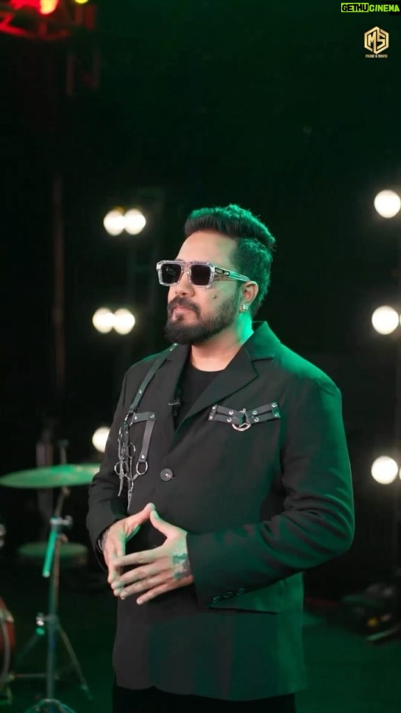Actor Mika Singh HD Instagram Photos and Wallpapers April 2024 | Gethu ...
