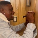 Mike Epps Instagram – Lil boosie was at granny house signing the wall this house is getting more and more famous #50yearsofhiphop > swip #317