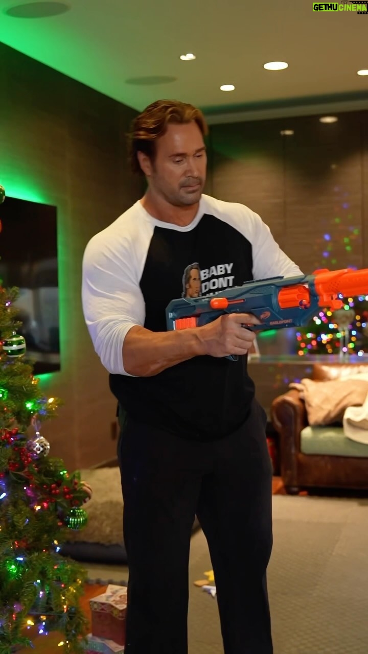 Mike O'Hearn Instagram - How do you keep up your energy throughout the day??? Well...here is what I do 👆🏼specially when I have to keep up with my daily activities and no time to rest.