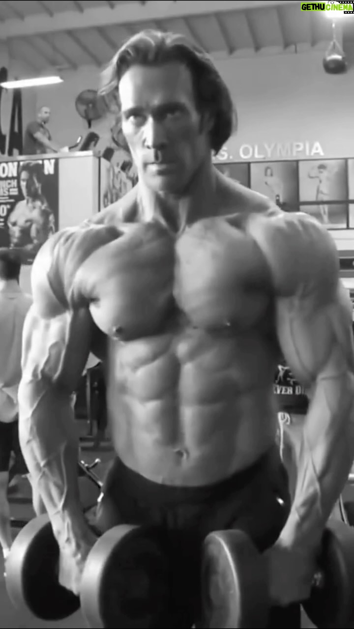 Mike O'Hearn Instagram - Are you giving this one life everything you have?