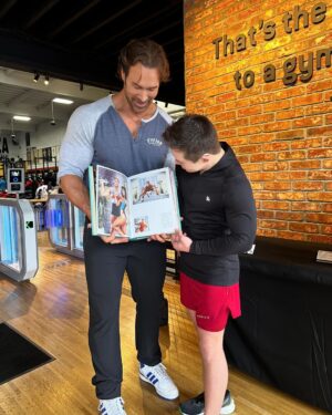 Mike O'Hearn Instagram - What an awesome week in California thanks to @goldsgymvenice1 for your hospitality 

I cannot describe the feeling looking through @schwarzenegger album with @mikeohearn  Two gentlemen I’ve had the privilege of learning from. 

#greenrangerkyle #bodybuilding #bodybuilder #downsyndrome #downsyndromebodybuilder #emdstigma #fitness #motivation #fyp #fypシ #foryoupage #explorepage