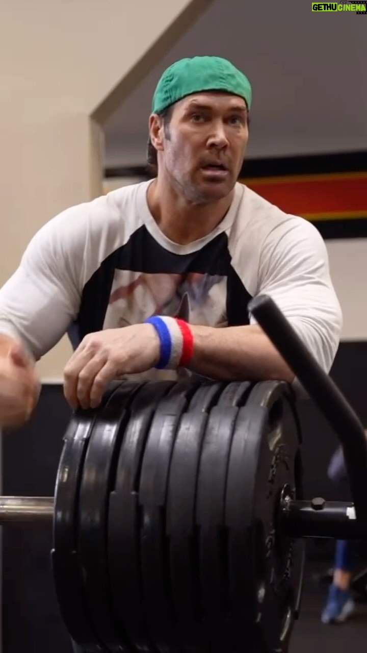 Mike O'Hearn Instagram - Who do you have winning on the football game today ?