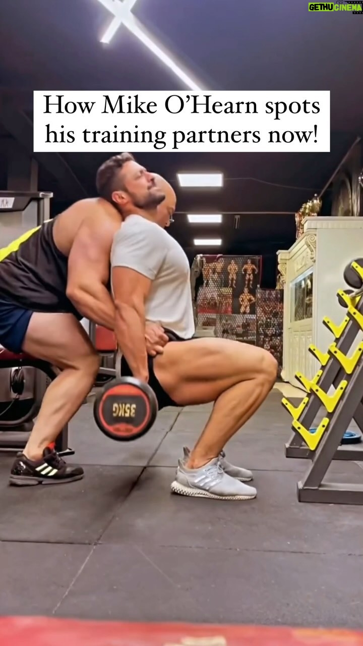 Mike O'Hearn Instagram - Gold's Gym Venice Beach California