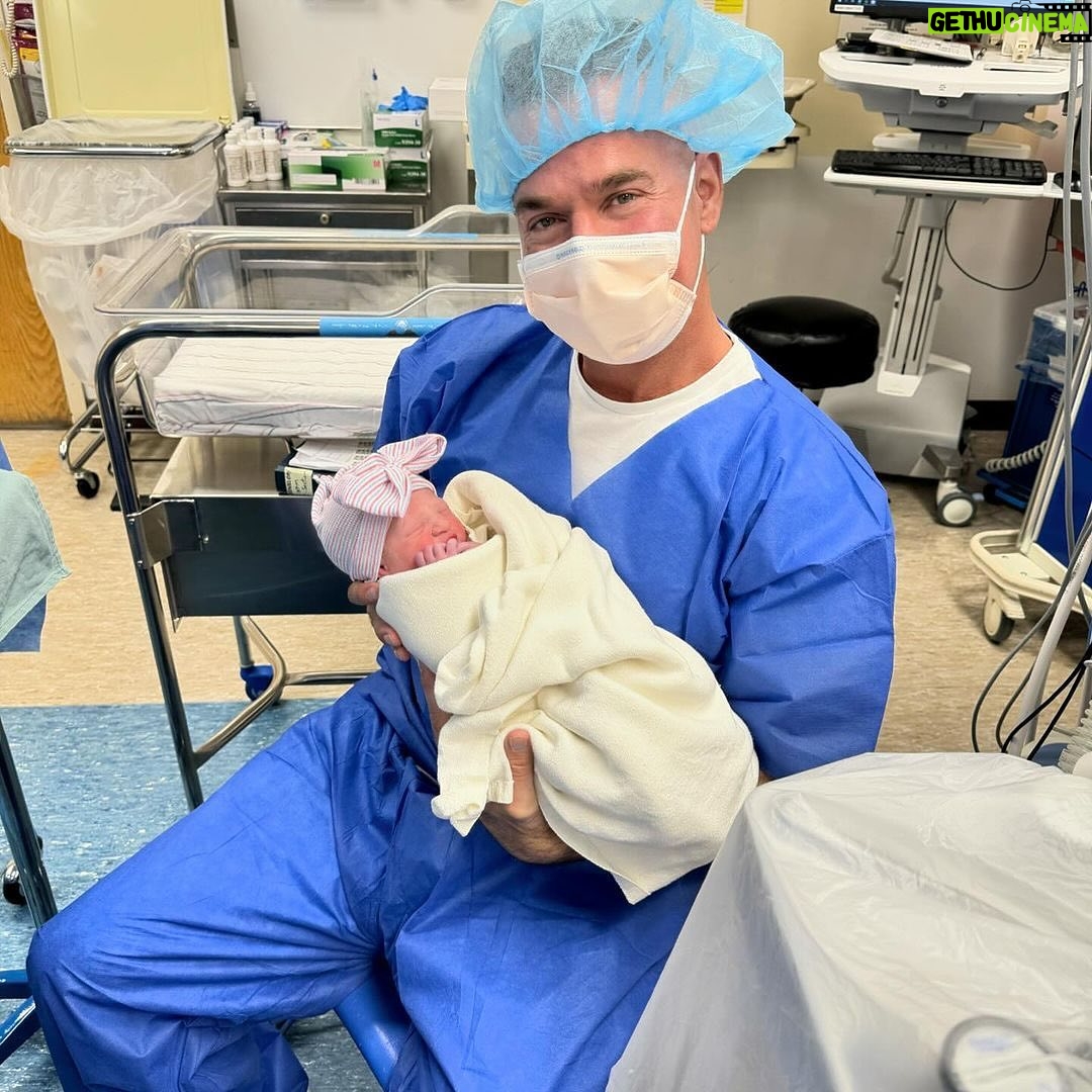 Mike Sorrentino - 130.8K Likes - We're over the moon to welcome Luna Lucia to the fam 🥹🌙 Congratulations @mikethesituation + @lauren_sorrentino 🩷