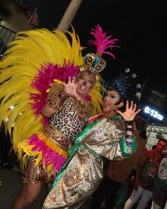 Mileide Mihaile Instagram - Hoje tem jornada dupla no Desfile das Campeãs! Vamos reviver os melhores momentos do nosso desfile e aproveitar toda a energia do maior espetáculo da terra! É hoje, @granderio, é hoje, Sapucaí! 💙✨ #CarnavalDaMileide Rio de Janeiro, Rio de Janeiro