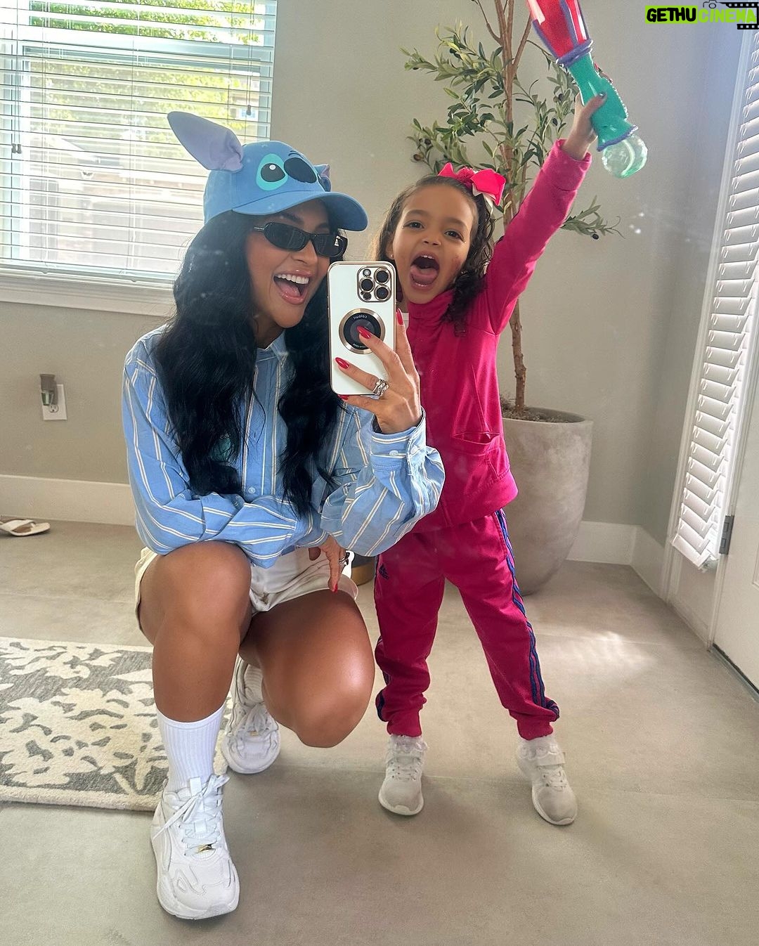 Mileide Mihaile Instagram - Dump 2/8 🐭🇺🇸 Quem é lá do comecinho sabe né ? Se tem vídeo, tem… ?