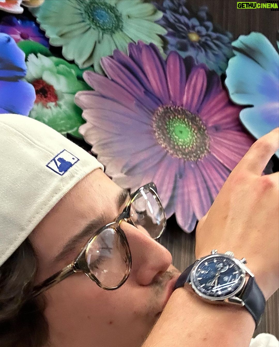 Milo Manheim - 304.9K Likes - Can you tell I wanted to flex my new watch ??
#tagheuer
