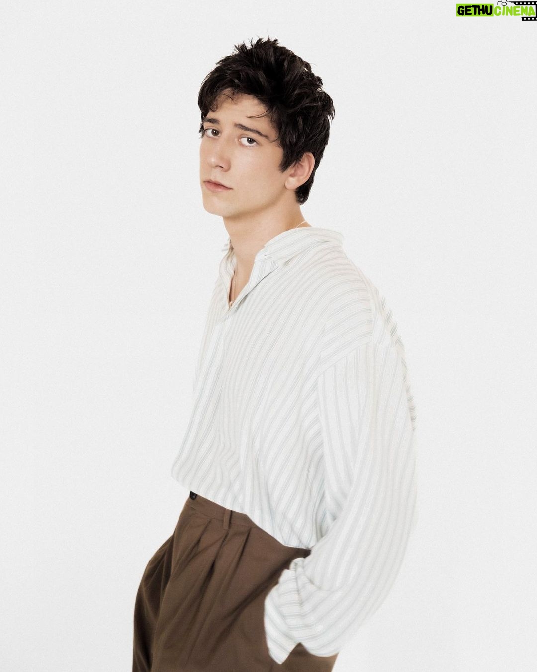 Milo Manheim Instagram - Fitted by @itsamandalim Flicked by @mekhiturner Skin soft because of @michelledemilt