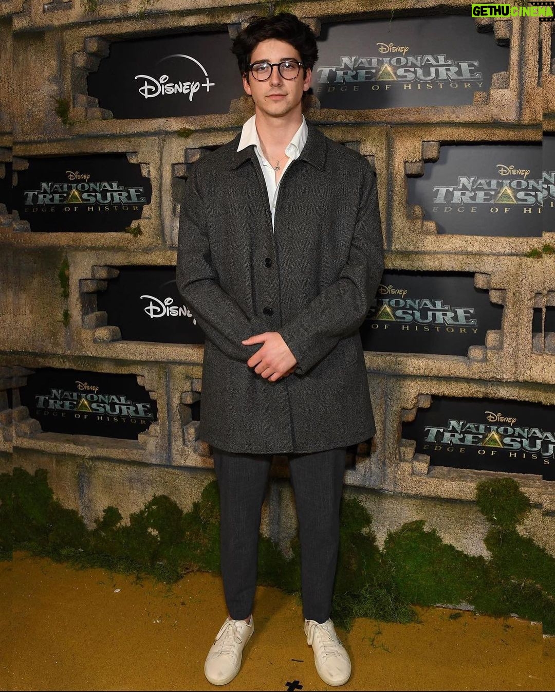 Milo Manheim Instagram - A national treasure @ national treasure