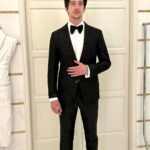 Milo Manheim Instagram - girl are you an amster cuz DAAAAMN