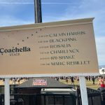 Mina El Hammani Instagram - COACHELLA 🥹💘🦋 Gozándolo muy fuerte con la R de RRRRREINA @rosalia.vt 🌹gracias por este regalo Y a mi @lauramontesinos43 por perrear conmigo hasta el suelo (y conducir 700 horas jajajajaja) tkm🥹🙏🏼💞 Coachella