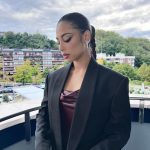 Mina El Hammani Instagram - El sábado disfrute como nunca la gala de clausura en @sansebastianfes y los días previos acompañada de grandes compañeros y compañeras de la profesión 🤍 Gracias a todo el equipo de @audispain por cuidarnos tanto y crear experiencias inolvidables❤️ Gracias @capelliercapellier @cristorguez @guerlain por acompañarme siempre y crear looks increíbles ✨ San Sebastián, Pais Vasco, Spain