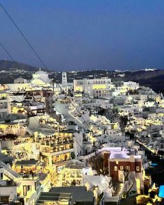 Mina El Hammani Instagram - Santorini 🦋 you have a place in my heart @astrasuites Thank you for making this days unforgettable 💙 Astra Suites