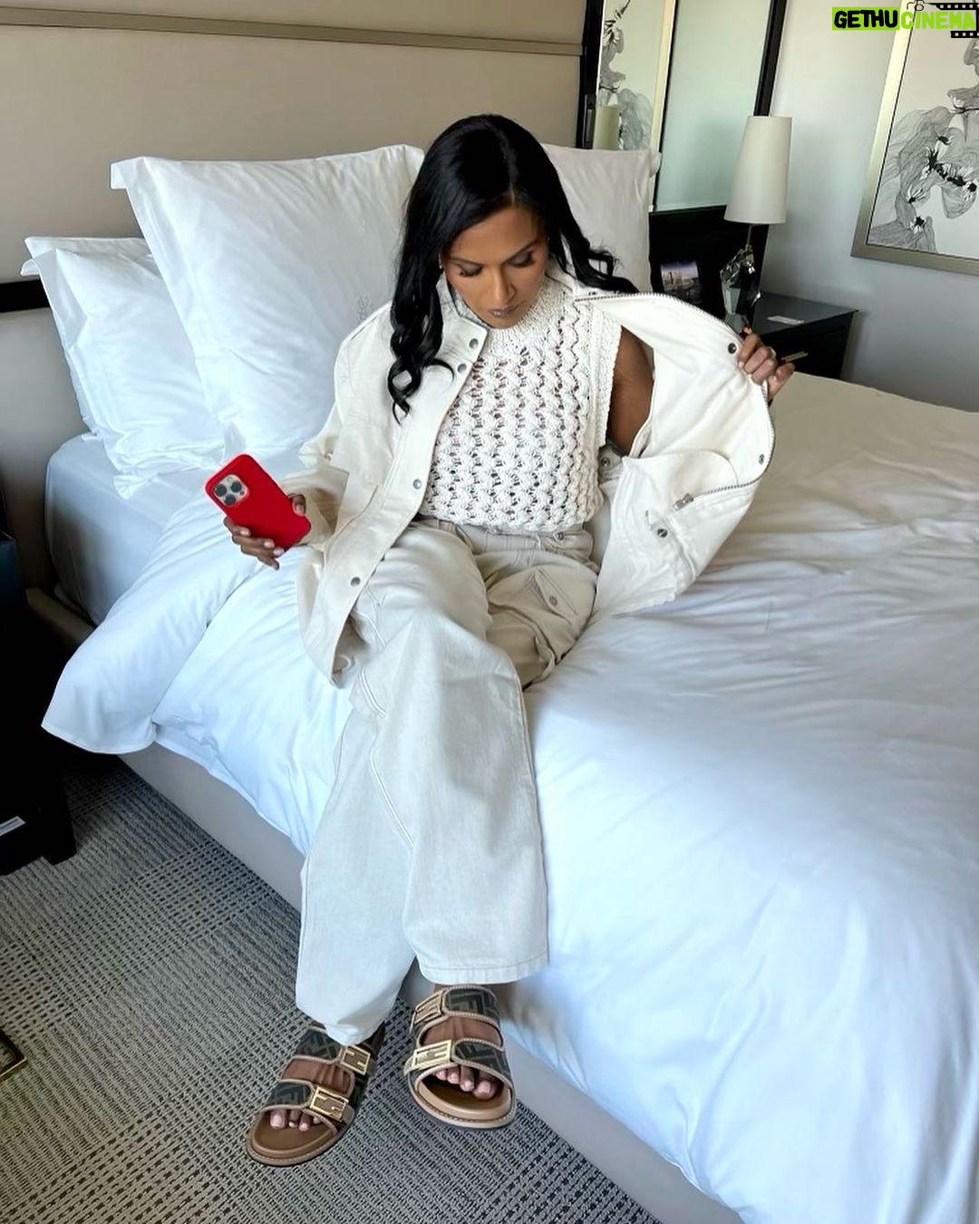 Mindy Kaling Instagram - Winter whites last about 2 mins without food stains but I DID IT GUYS