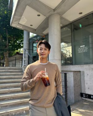 Minho Instagram - 가을이 왔다.....